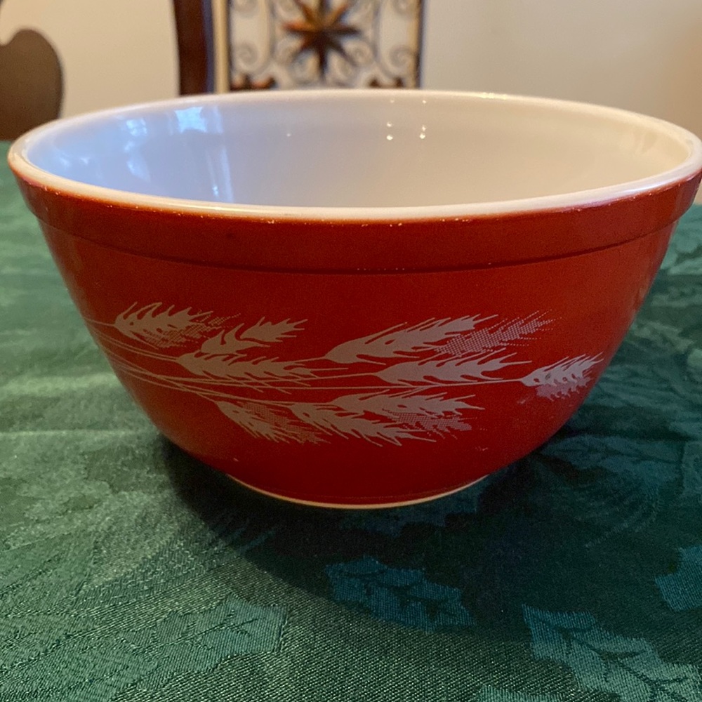 Pyrex bowl autumn 🍂 harvest